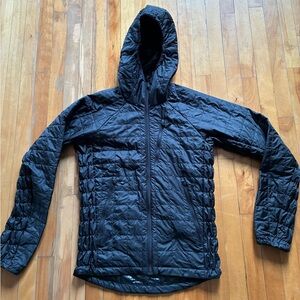 MEC Men's Black light puffer Jacket Small